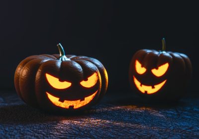 Halloween : fête anglo-saxonne qui permet de faire la catharsis de la peur.